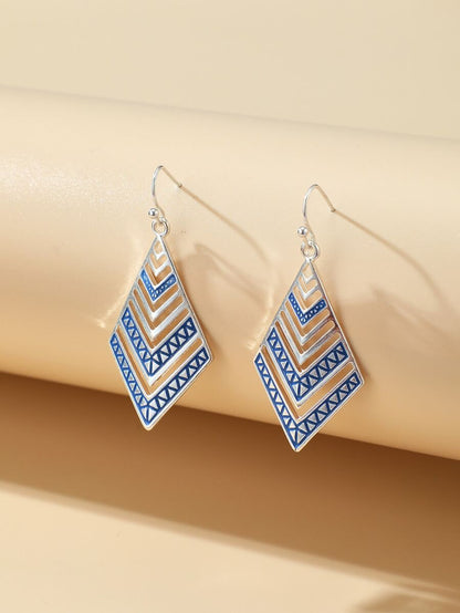 Avesta Earrings ™️